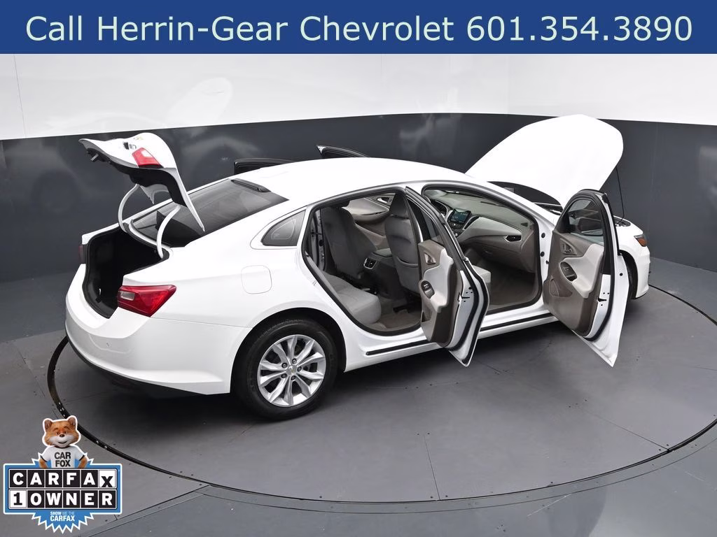 2025 Summit White Chevrolet Malibu LT FWD Sedan