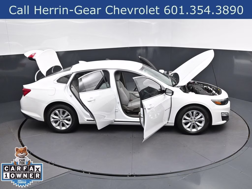 2025 Summit White Chevrolet Malibu LT FWD Sedan