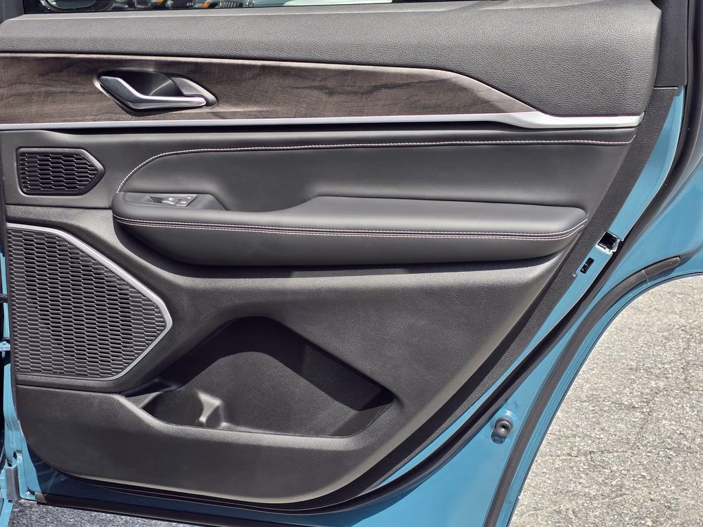 2026 Steel Blue Jeep Grand Cherokee L Limited 4X4 SUV