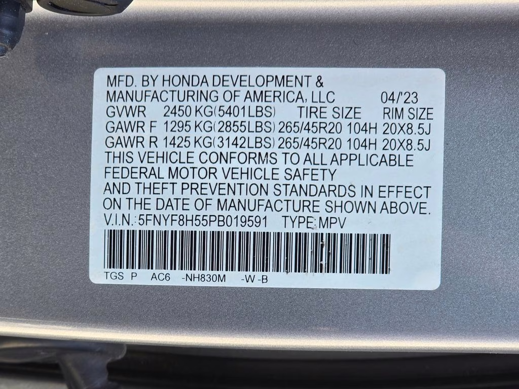 2023 Lunar Silver Metallic Honda Passport EX-L AWD SUV