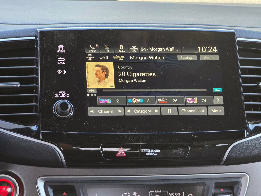 2023 Lunar Silver Metallic Honda Passport EX-L AWD SUV