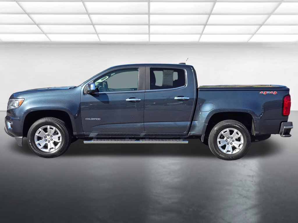 2019 Shadow Gray Metallic Chevrolet Colorado LT 4X4 Truck