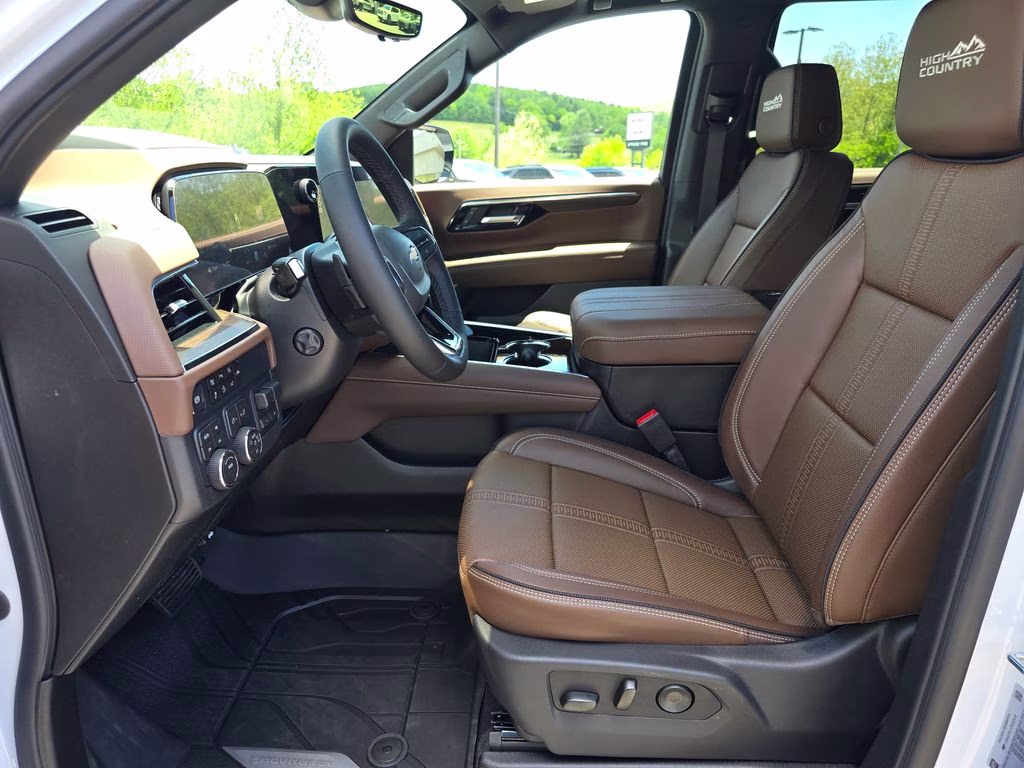 2026 Polar White Tricoat Chevrolet Tahoe High Country 4X4 SUV