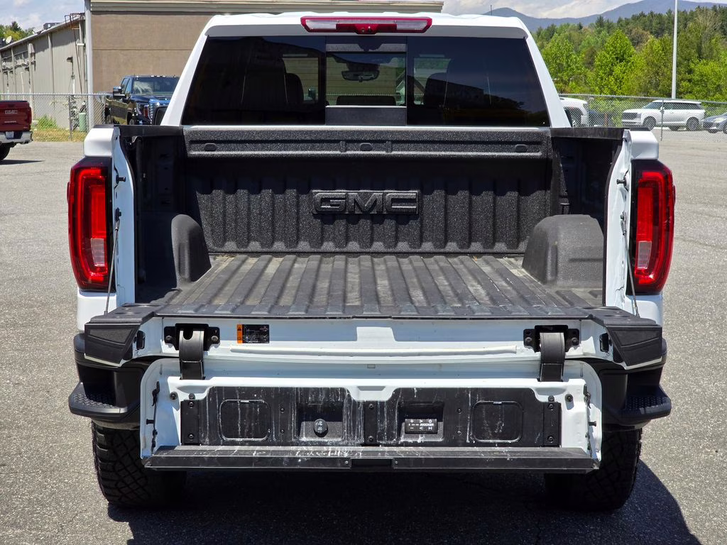 2025 Summit White GMC Sierra 1500 AT4X 4X4 Truck