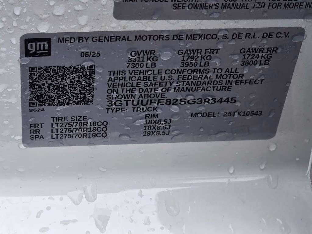 2025 Summit White GMC Sierra 1500 AT4X 4X4 Truck