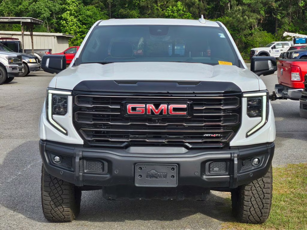 2025 Summit White GMC Sierra 1500 AT4X 4X4 Truck