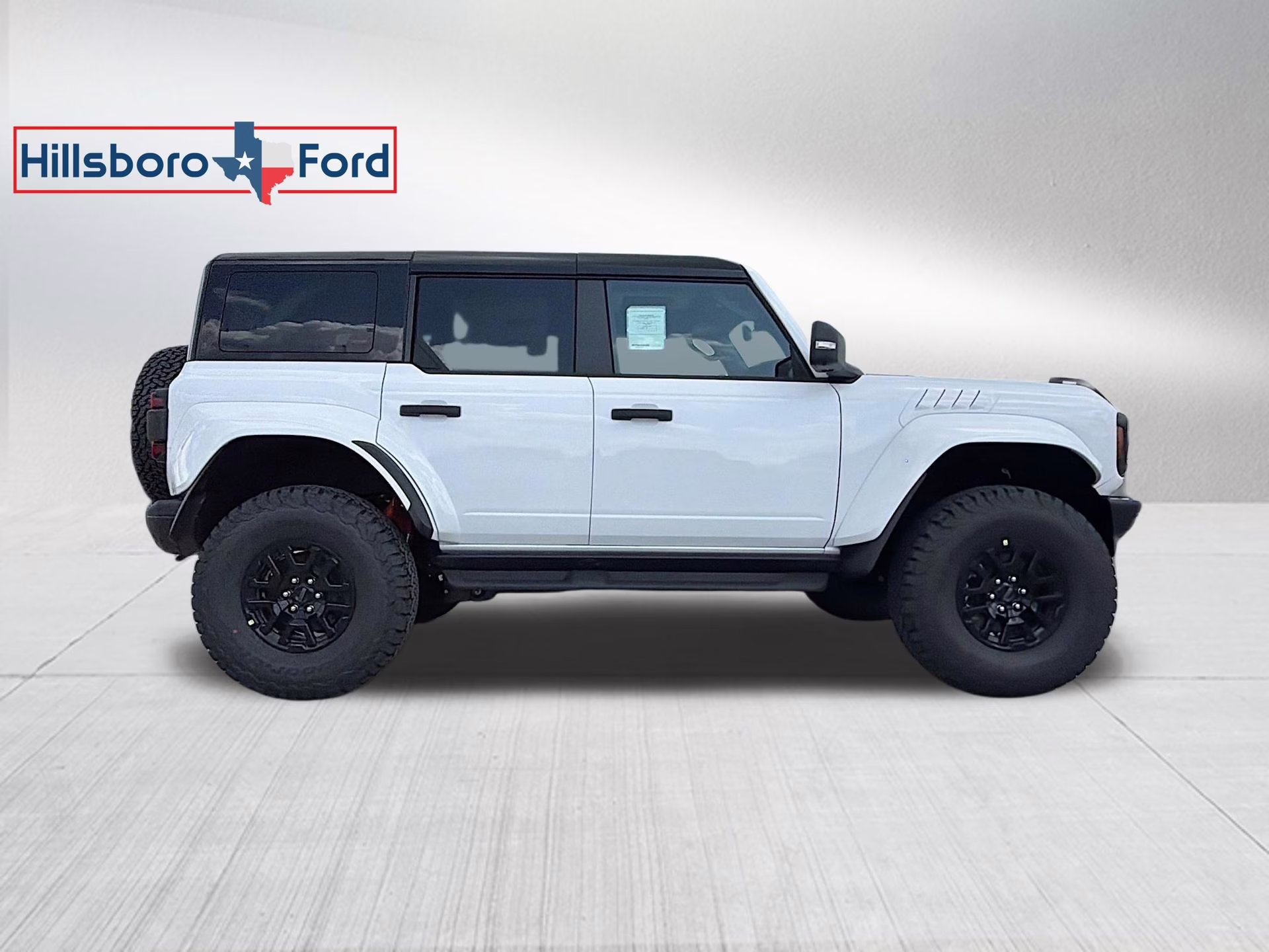 2026 Oxford White Ford Bronco Raptor 4X4 SUV
