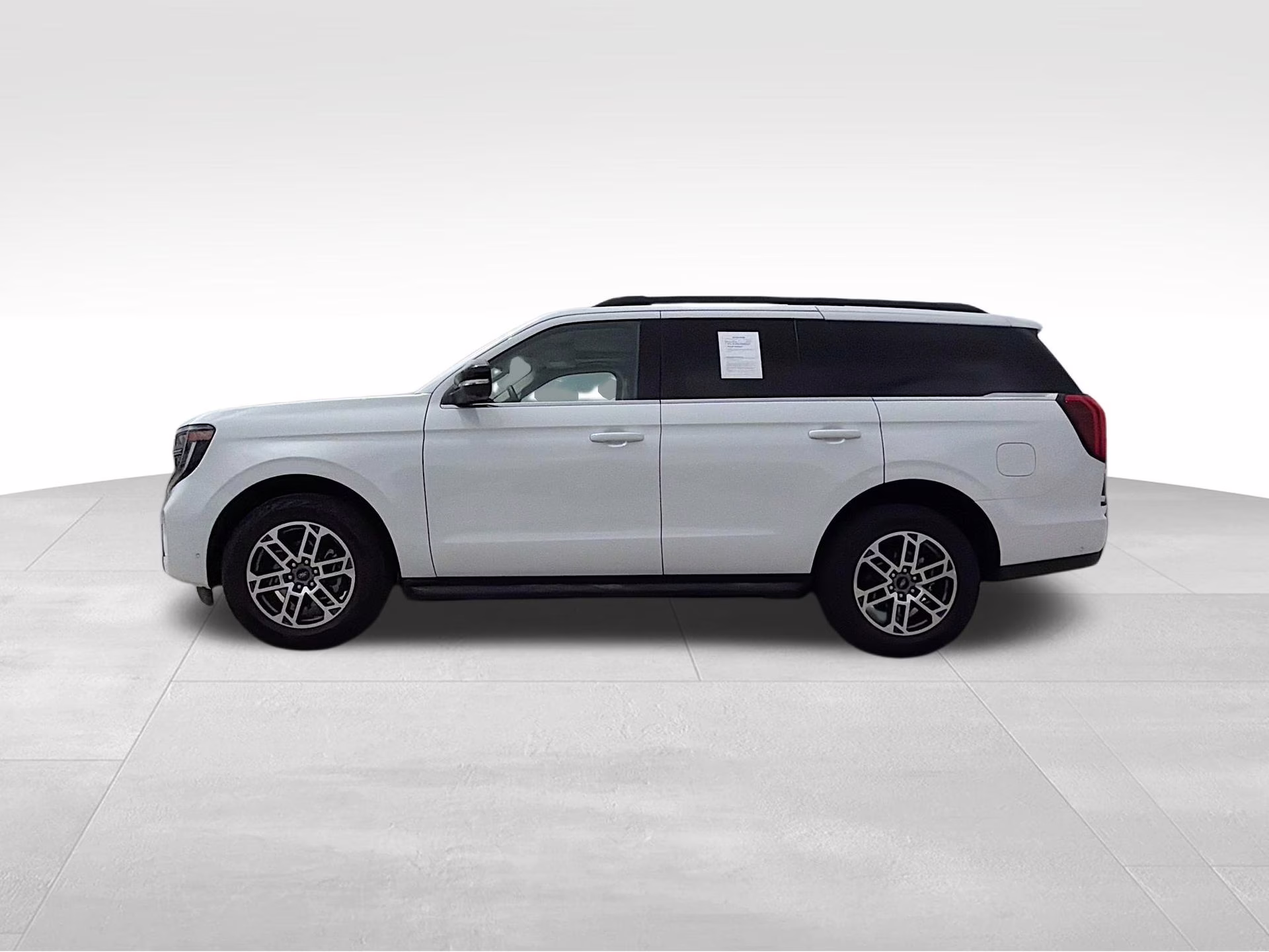 2025 Oxford White Ford Expedition Active 4X4 SUV