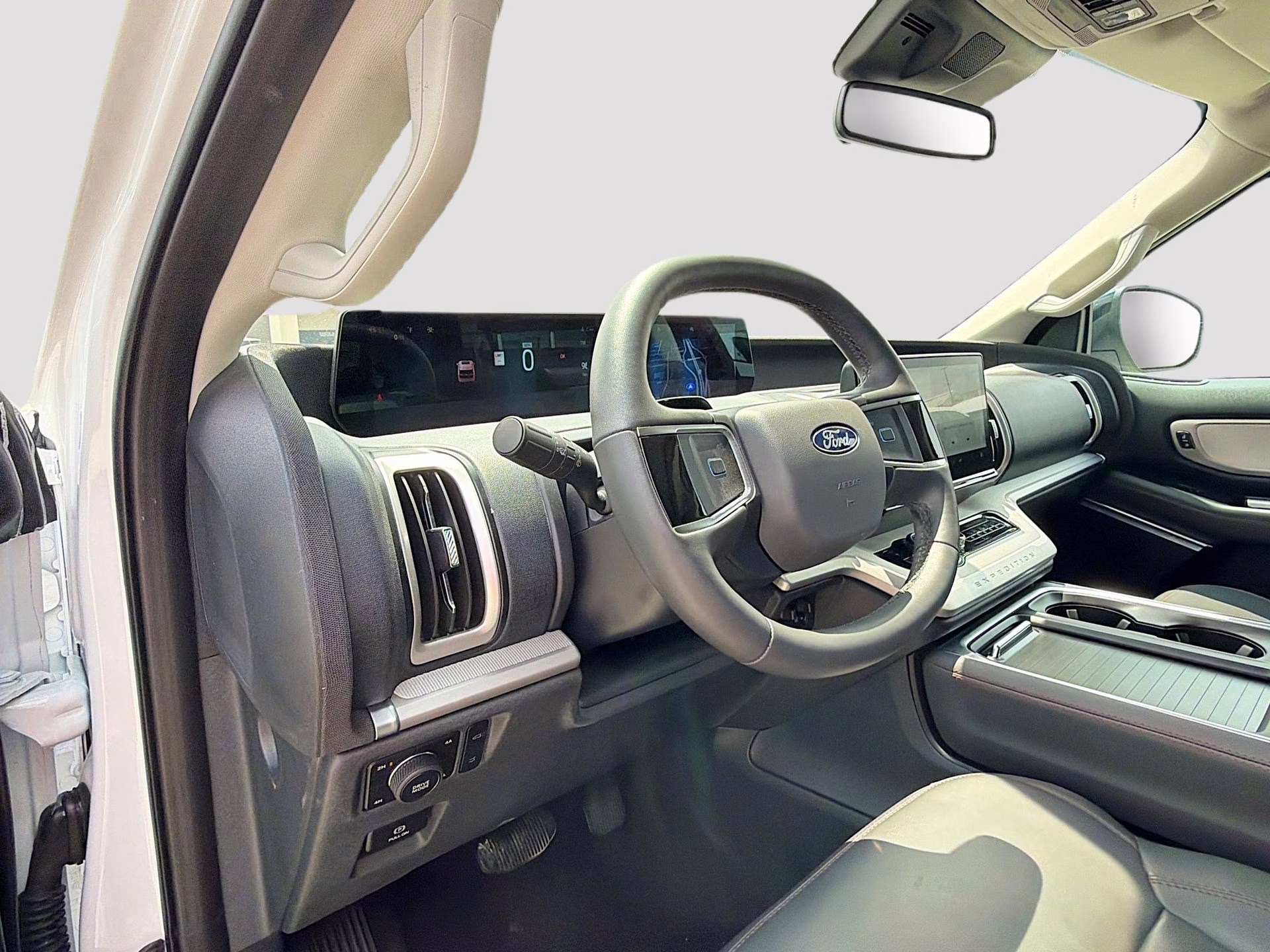 2025 Oxford White Ford Expedition Active 4X4 SUV