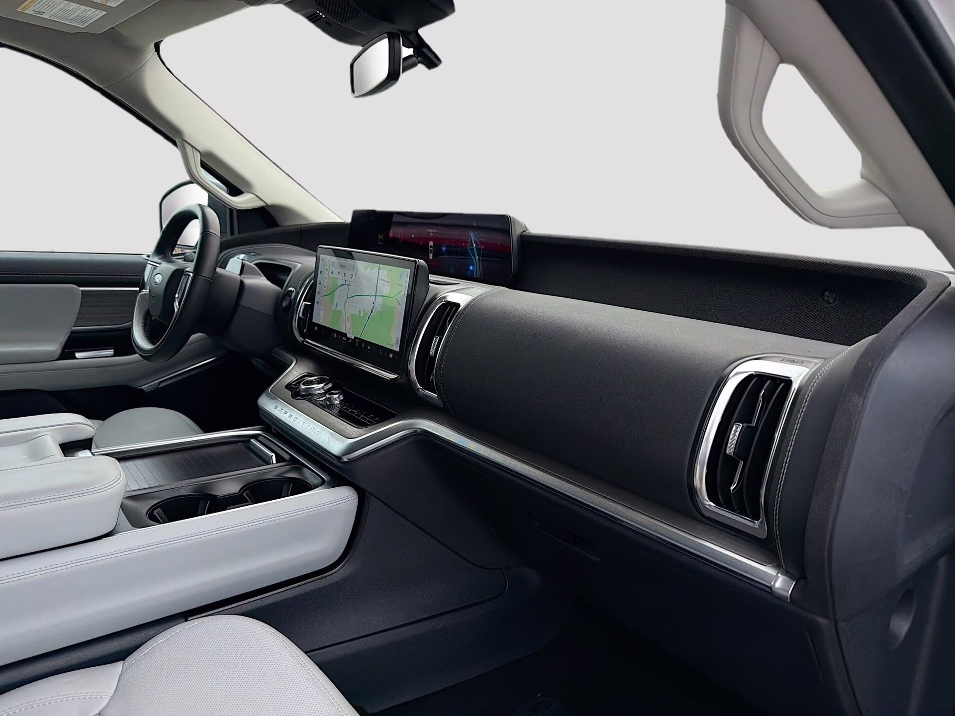 2025 Star White Metallic Tri-Coat Ford Expedition Platinum 4X4 SUV