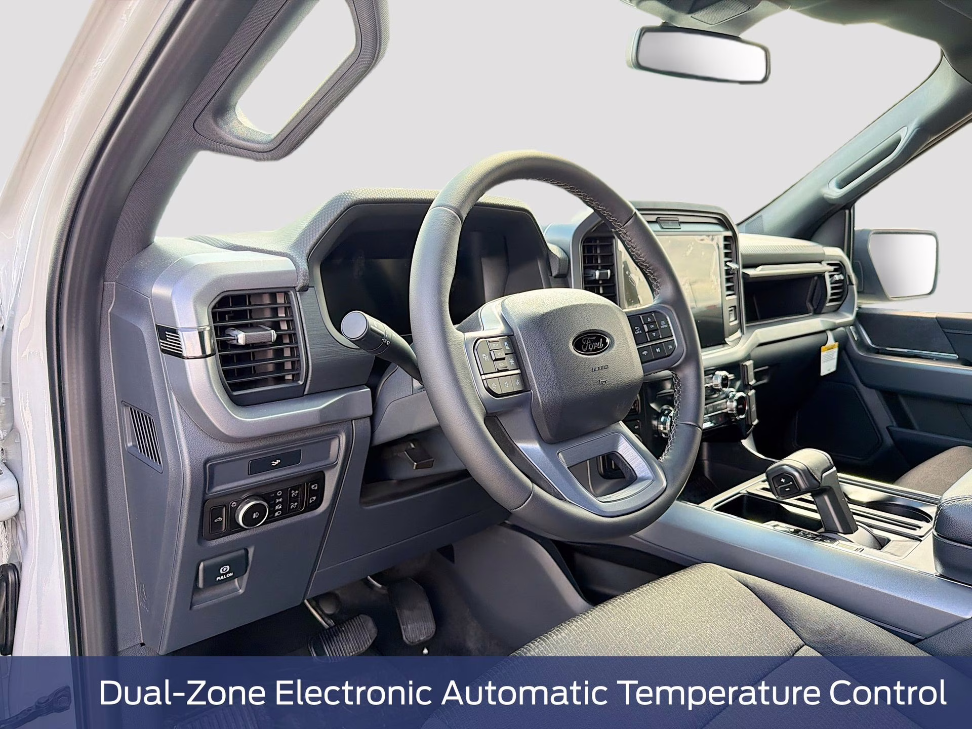2026 Avalanche Ford F-150 XLT 4X4 Truck