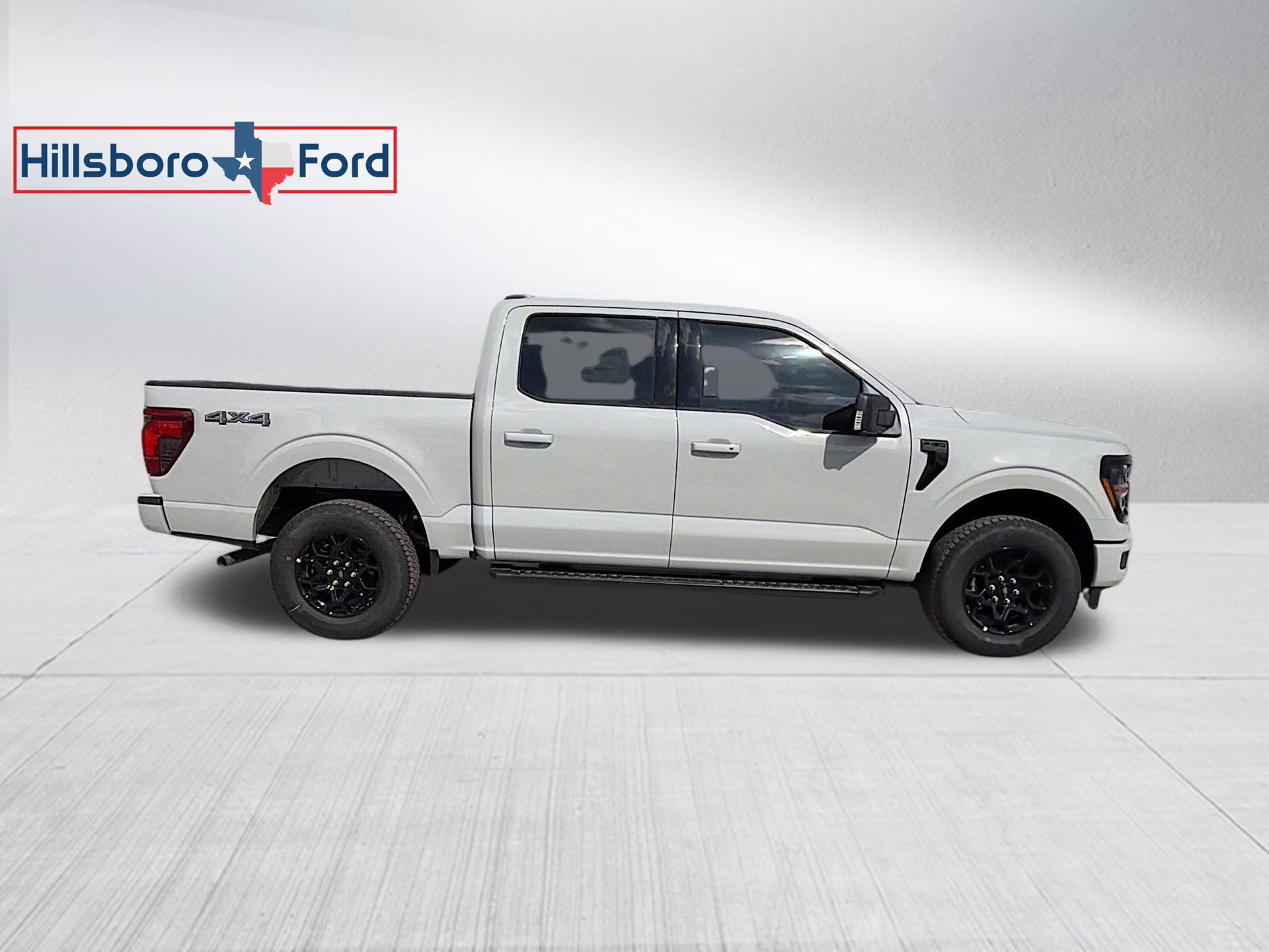 2026 Avalanche Ford F-150 XLT 4X4 Truck