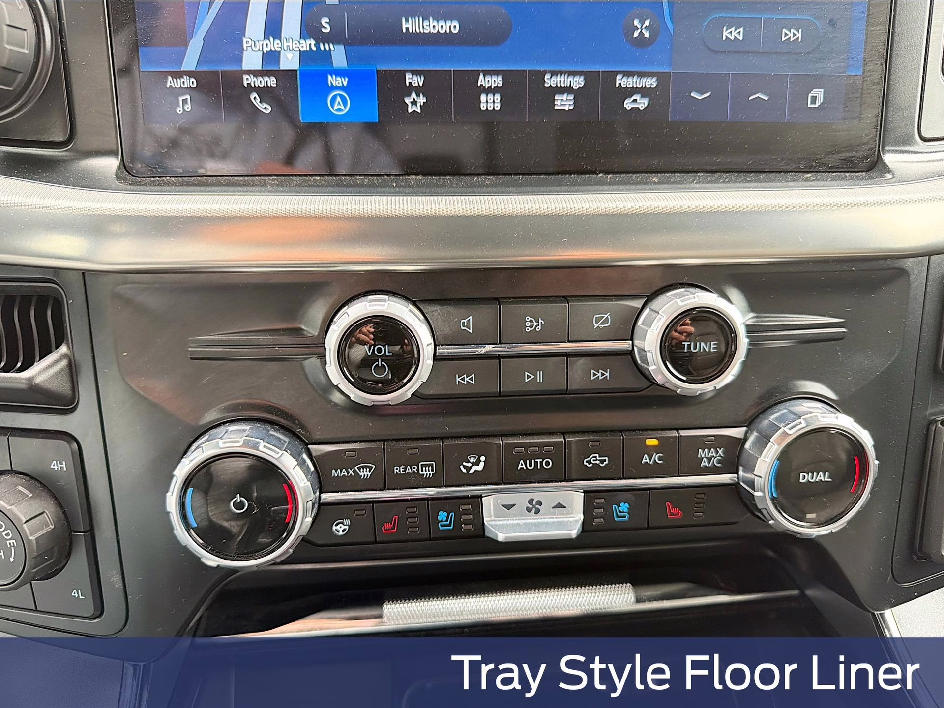 2024 Agate Black Metallic Ford F-150 Lariat 4X4 Truck