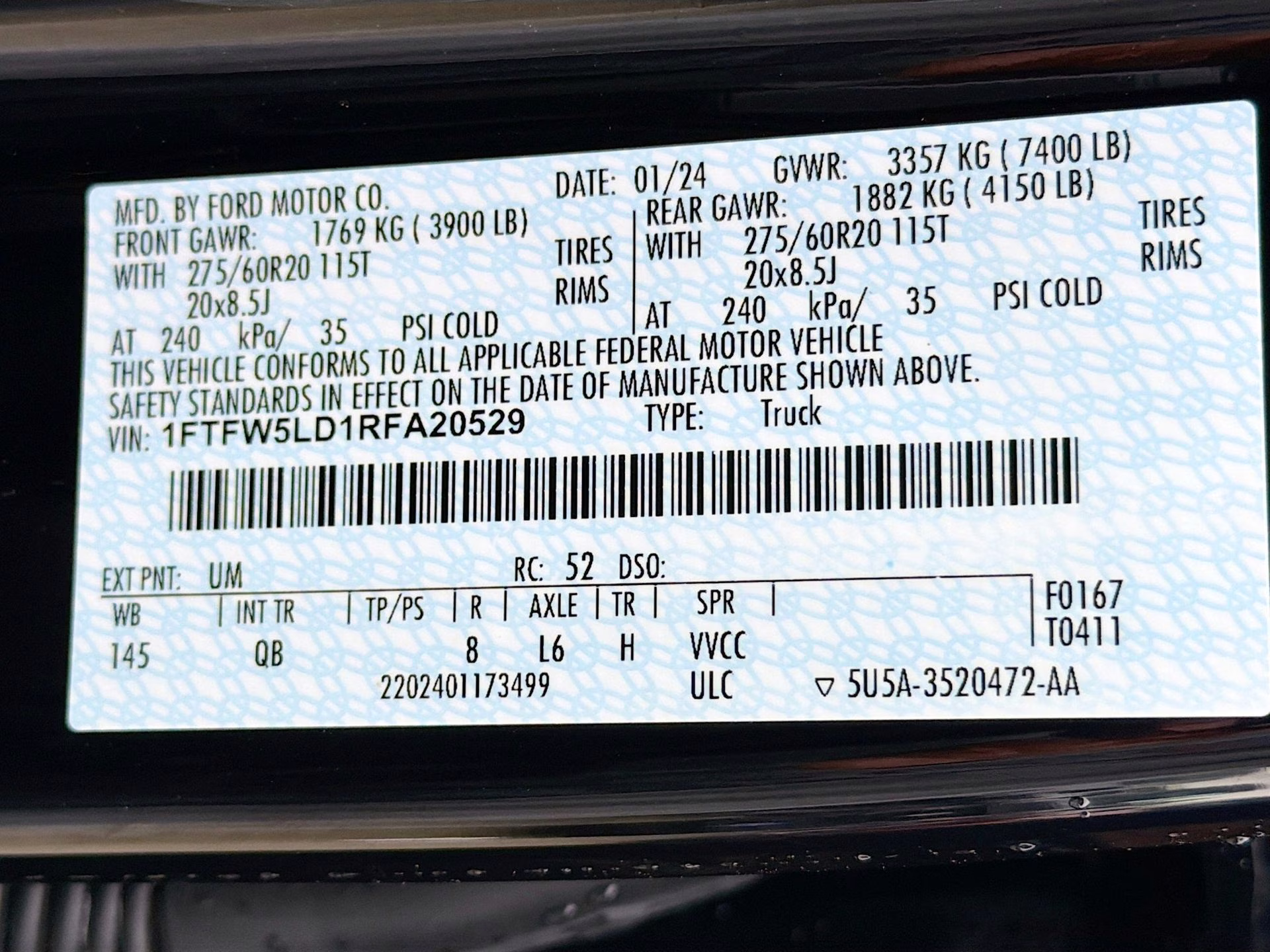 2024 Agate Black Metallic Ford F-150 Lariat 4X4 Truck