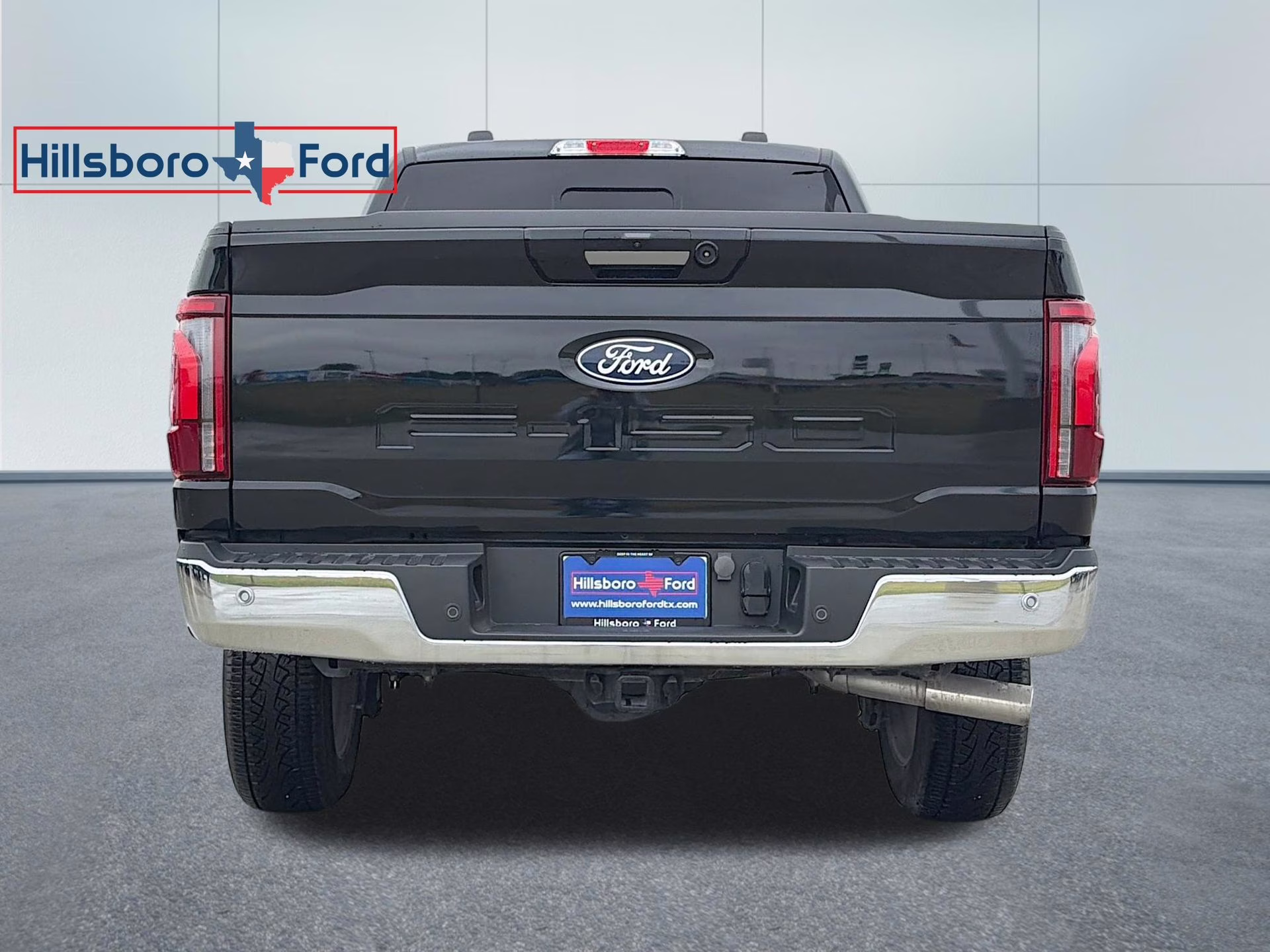 2024 Agate Black Metallic Ford F-150 Lariat 4X4 Truck