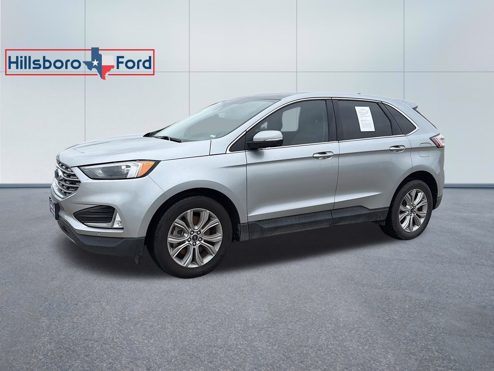 2023 Iconic Silver Metallic Ford Edge Titanium AWD SUV