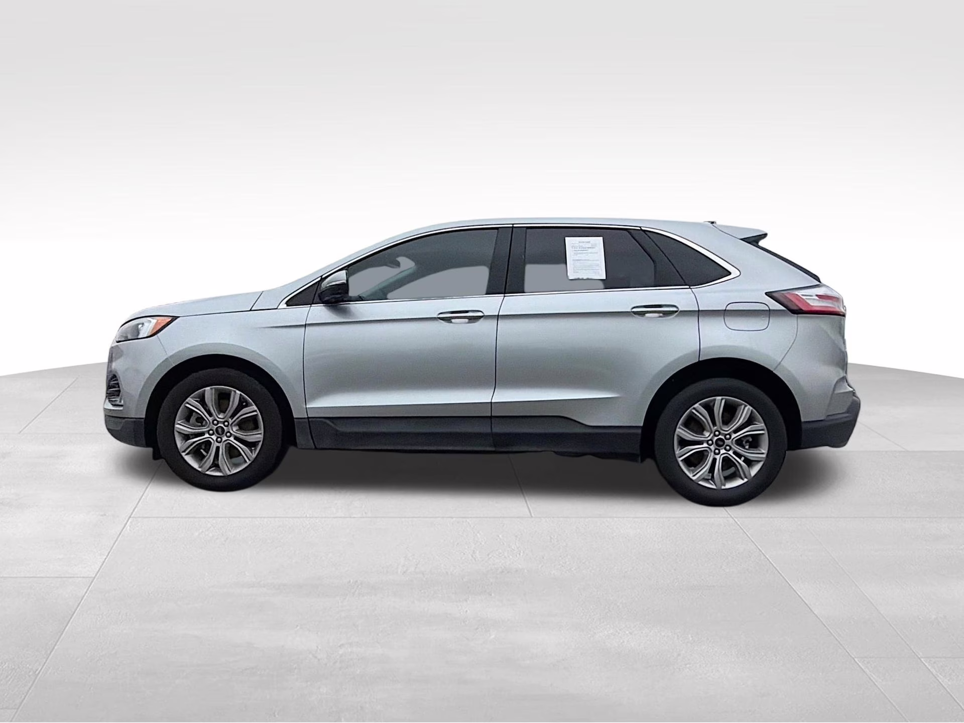 2023 Iconic Silver Metallic Ford Edge Titanium AWD SUV