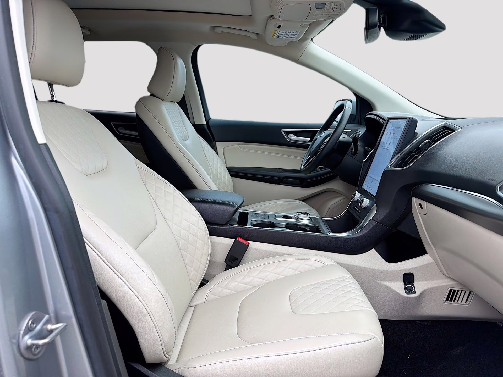 2023 Iconic Silver Metallic Ford Edge Titanium AWD SUV