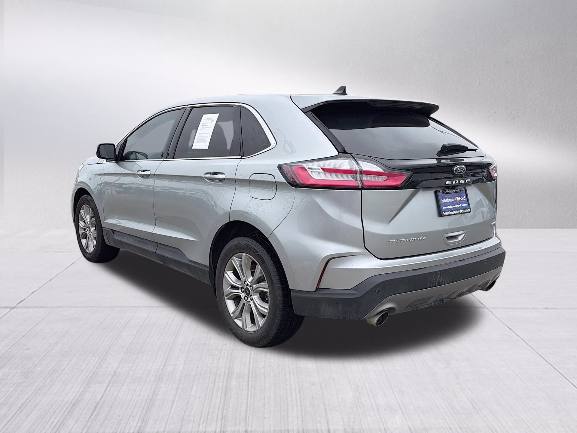 2023 Iconic Silver Metallic Ford Edge Titanium AWD SUV