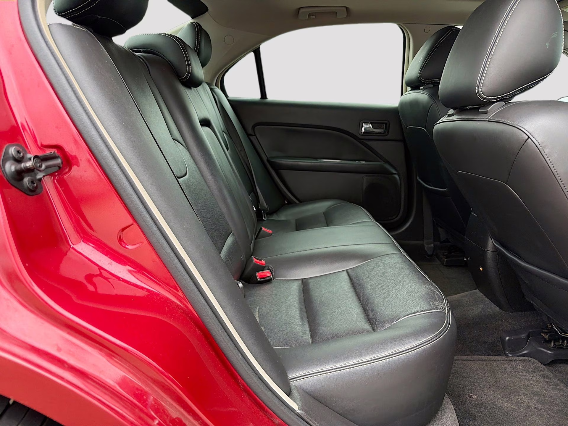 2011 Red Candy Metallic Tinted Clearcoat Ford Fusion SEL FWD Sedan