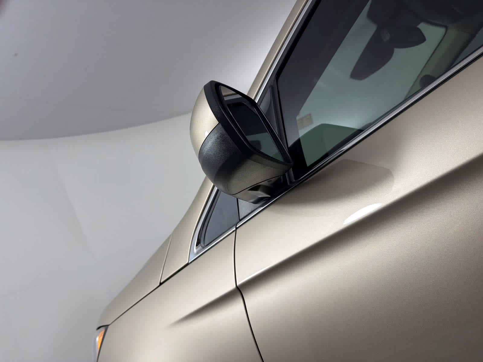 2021 Desert Gold Metallic Ford Edge SEL FWD SUV
