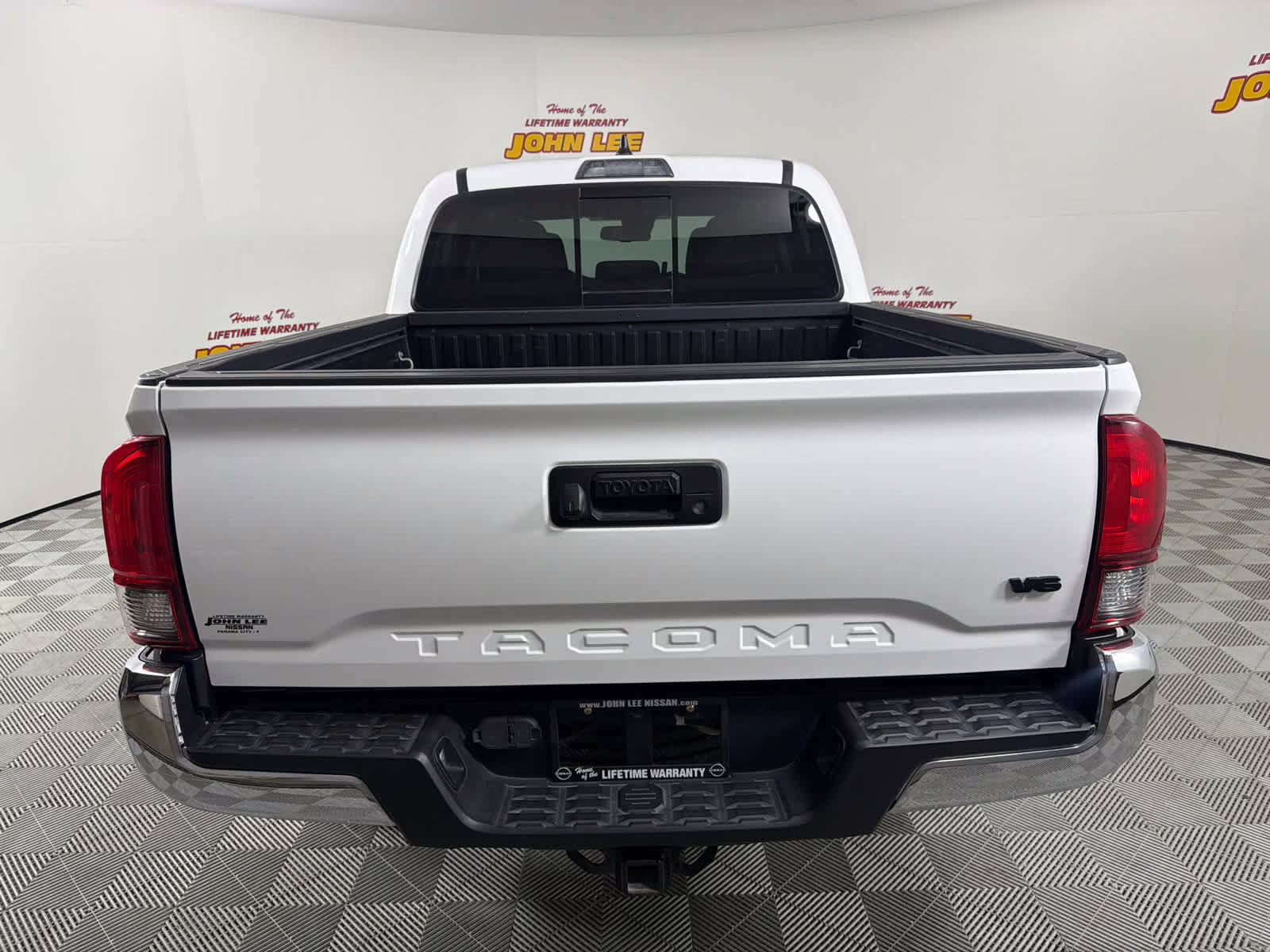 2021 Super White Toyota Tacoma SR5 RWD Truck