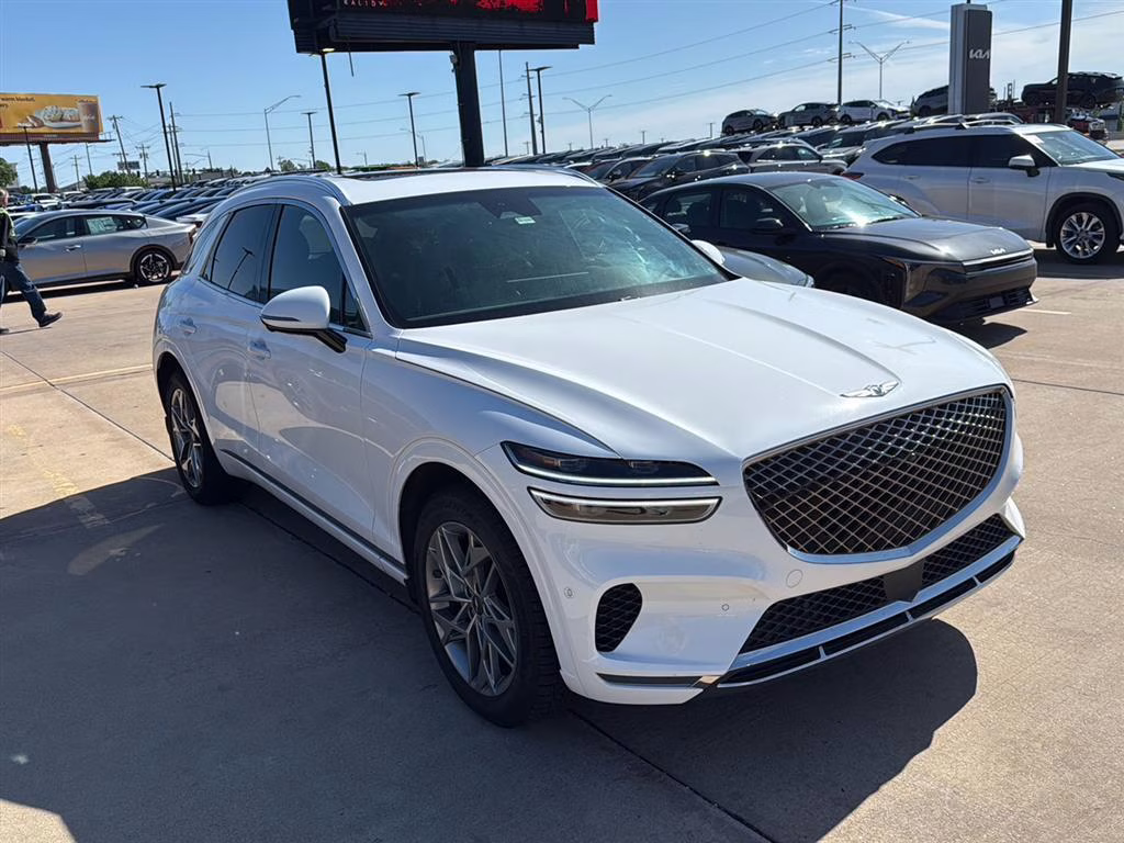 2022 Alta White Genesis GV70 2.5T AWD SUV