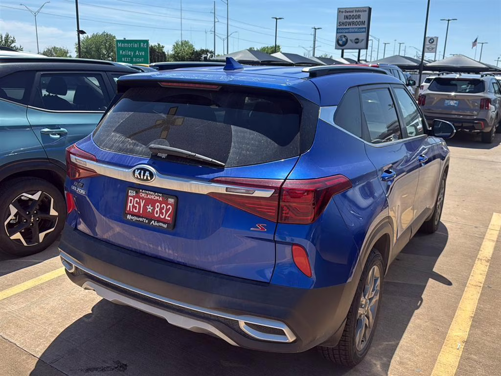 2021 Neptune Blue Kia Seltos S FWD SUV