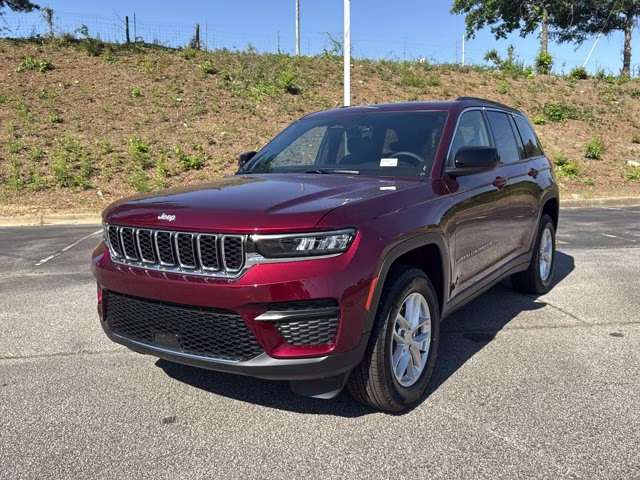 2026 Velvet Red Pearlcoat Jeep Grand Cherokee Laredo X RWD SUV
