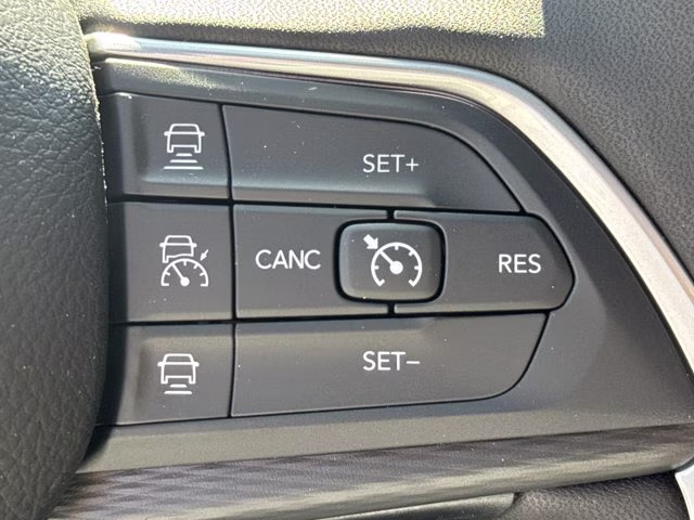 2026 Velvet Red Pearlcoat Jeep Grand Cherokee Laredo X RWD SUV