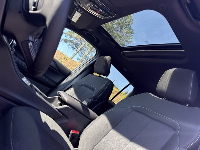 2026 Velvet Red Pearlcoat Jeep Grand Cherokee Laredo X RWD SUV