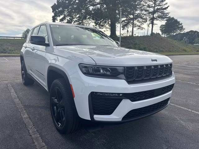 2026 Bright White Clearcoat Jeep Grand Cherokee Limited 4X4 SUV