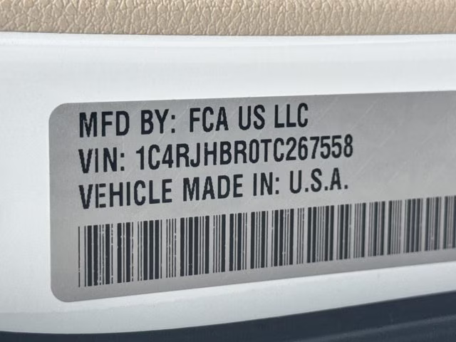 2026 Bright White Clearcoat Jeep Grand Cherokee Limited 4X4 SUV