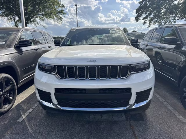 2026 Bright White Clearcoat Jeep Grand Cherokee L Laredo X RWD SUV