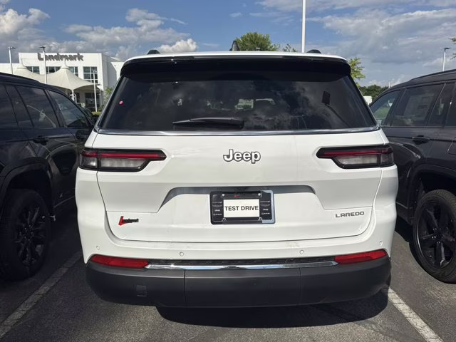2026 Bright White Clearcoat Jeep Grand Cherokee L Laredo X RWD SUV