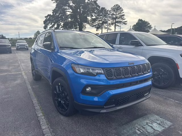 2026 Hydro Blue Pearlcoat Jeep Compass Latitude Altitude 4X4 SUV