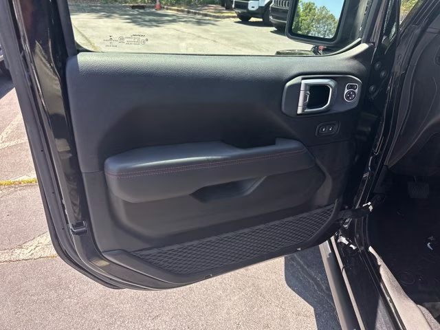 2019 Black Clearcoat Jeep Wrangler Unlimited Rubicon 4X4 Convertible