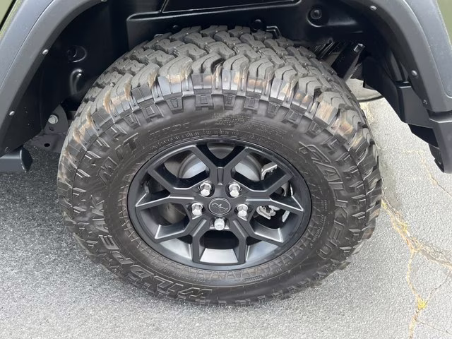 2024 Sarge Green Clearcoat Jeep Wrangler Willys 4X4 Convertible
