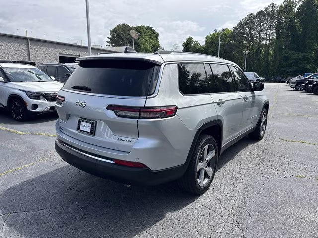 2022 Silver Zynith Jeep Grand Cherokee L Limited RWD SUV