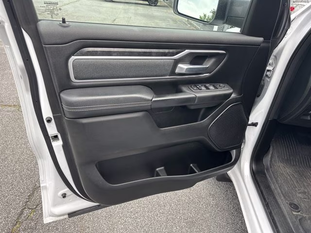 2023 Bright White Clearcoat Ram 1500 Big Horn 4X4 Truck