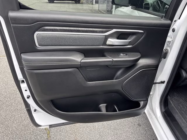 2023 Bright White Clearcoat Ram 1500 Big Horn 4X4 Truck