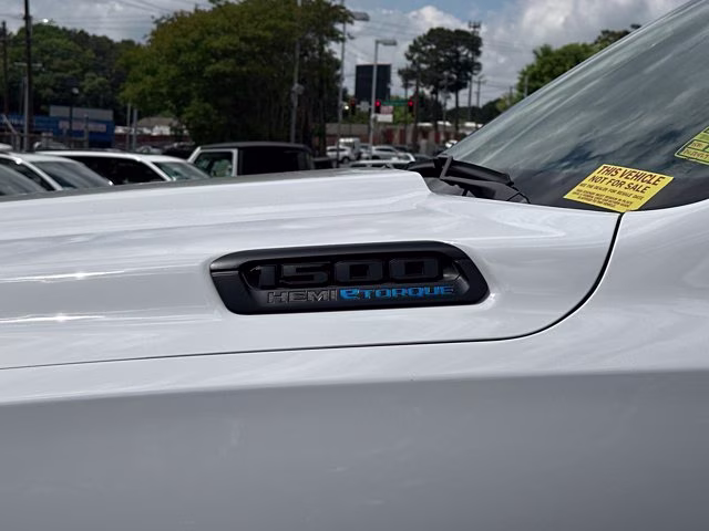 2023 Bright White Clearcoat Ram 1500 Big Horn 4X4 Truck