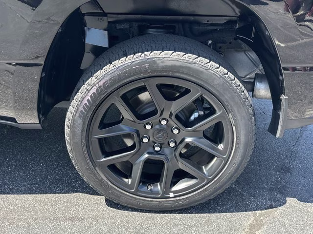 2023 Diamond Black Crystal Pearlcoat Ram 1500 Laramie 4X4 Truck