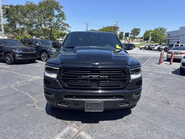 2023 Diamond Black Crystal Pearlcoat Ram 1500 Laramie 4X4 Truck