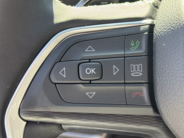 2026 Velvet Red Pearlcoat Jeep Grand Cherokee Laredo X RWD SUV