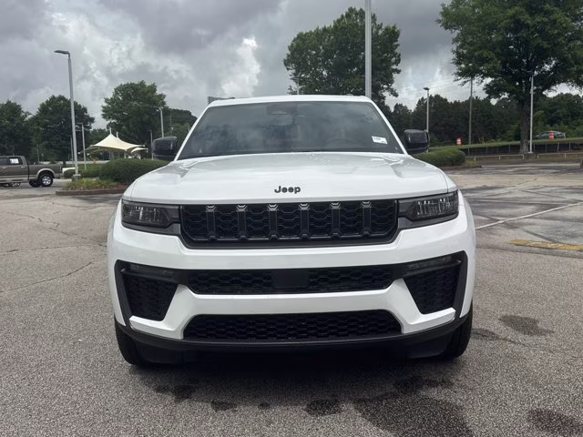 2026 Bright White Clearcoat Jeep Grand Cherokee Limited 4X4 SUV