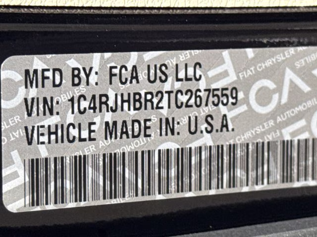 2026 Diamond Black Crystal Pearlcoat Jeep Grand Cherokee Limited 4X4 SUV