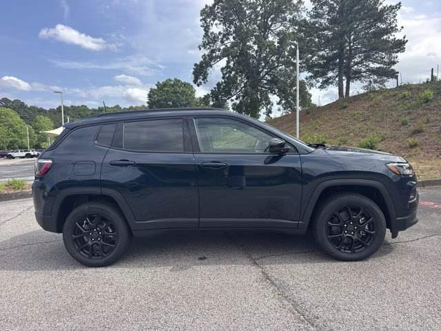 2026 Fathom Blue Pearl Coat Jeep Compass Latitude Altitude 4X4 SUV