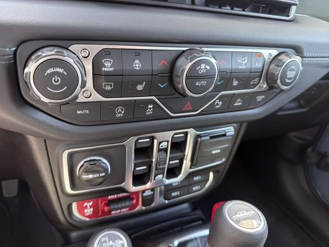 2026 Anvil Clearcoat Jeep Gladiator Mojave X 4X4 Truck