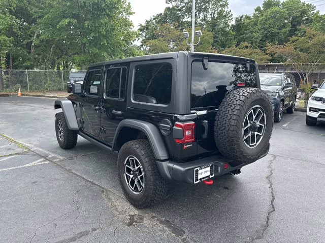 2024 Black Clearcoat Jeep Wrangler Rubicon 4X4 Convertible